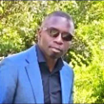 Mqabuko Ncube