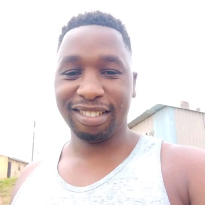 Sakhile Phoswa