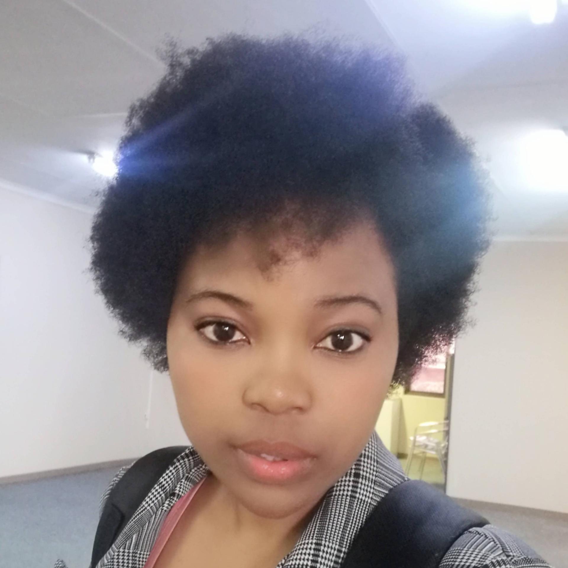 Roseline Molefe