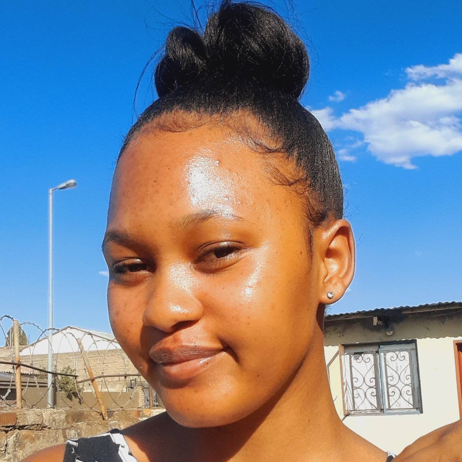 Asandiswa Dlephu