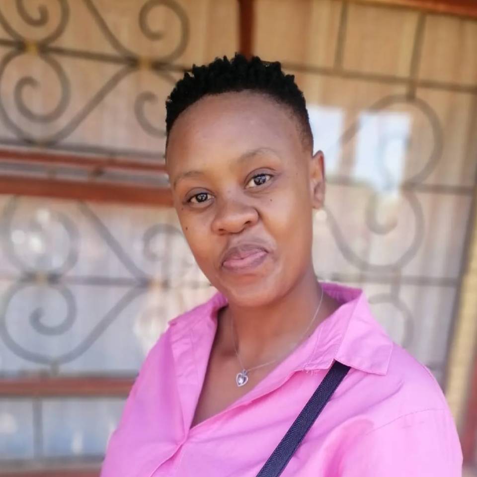 CELIA BAILE MOKONOPI