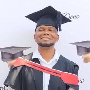 Lwazi Nyoni