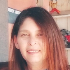 Naomi Perrins