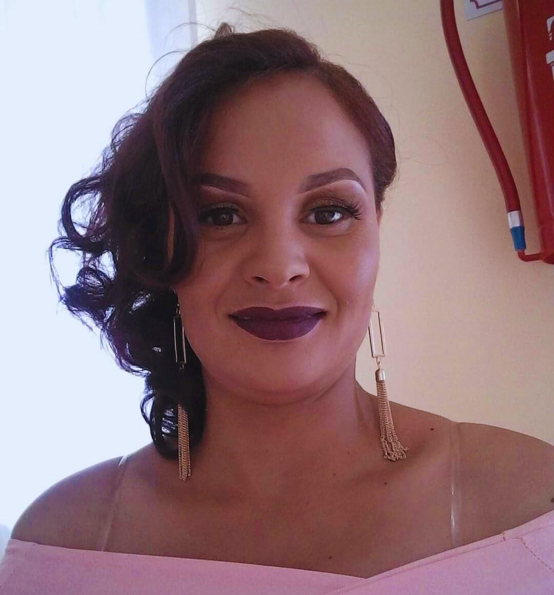 LYNETTE CHANTELL HENDRIKS