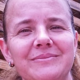 AMANDA E. BOTHA