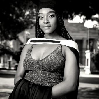 Nthatisi Molefe