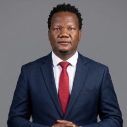 Alliy Makuwa