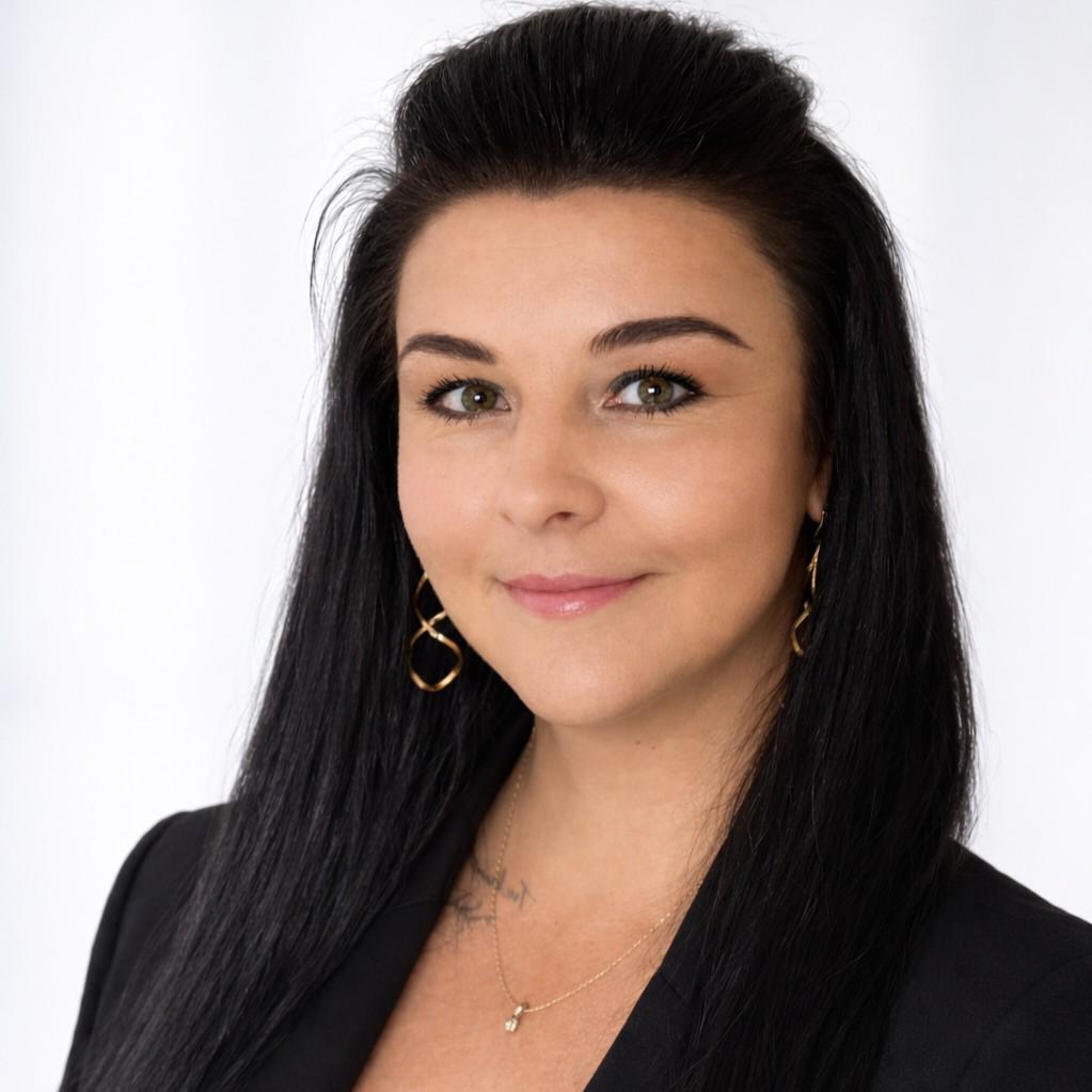 NATASHIA BEUKES