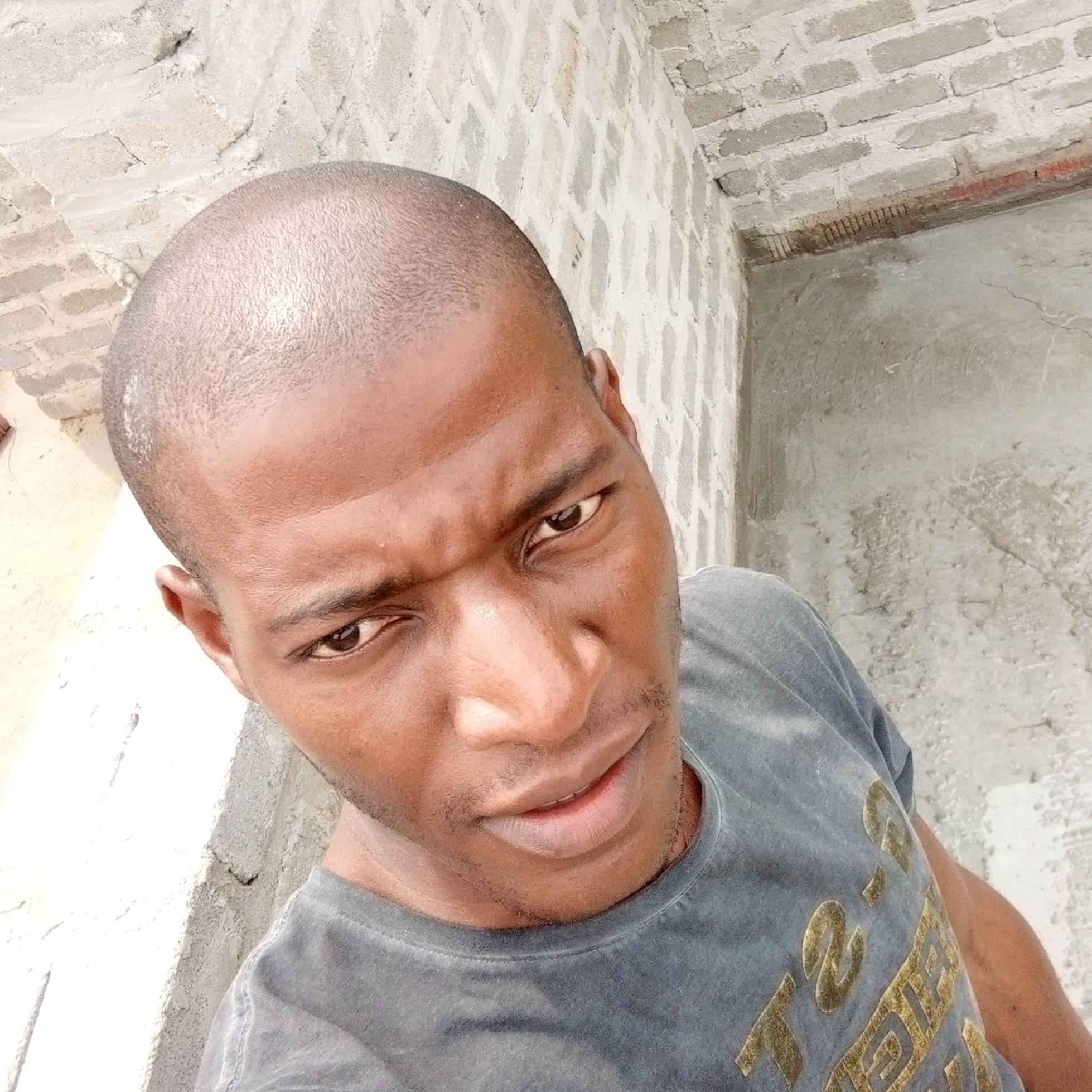 Raymond Mogane