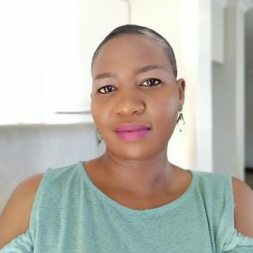 Phindiwe Nhlapo