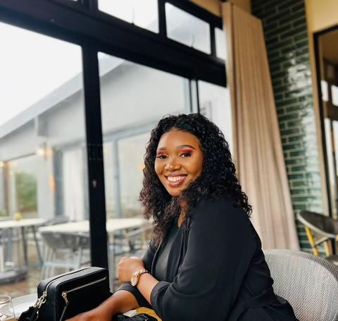 Andisiwe Ngwenya