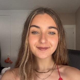 María Dueñas Ferrer