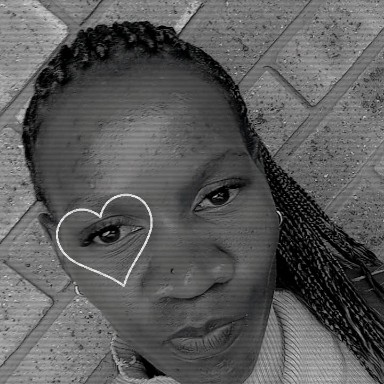 zanele Fathuse