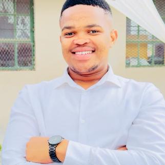 Mdibaniso Khumalo