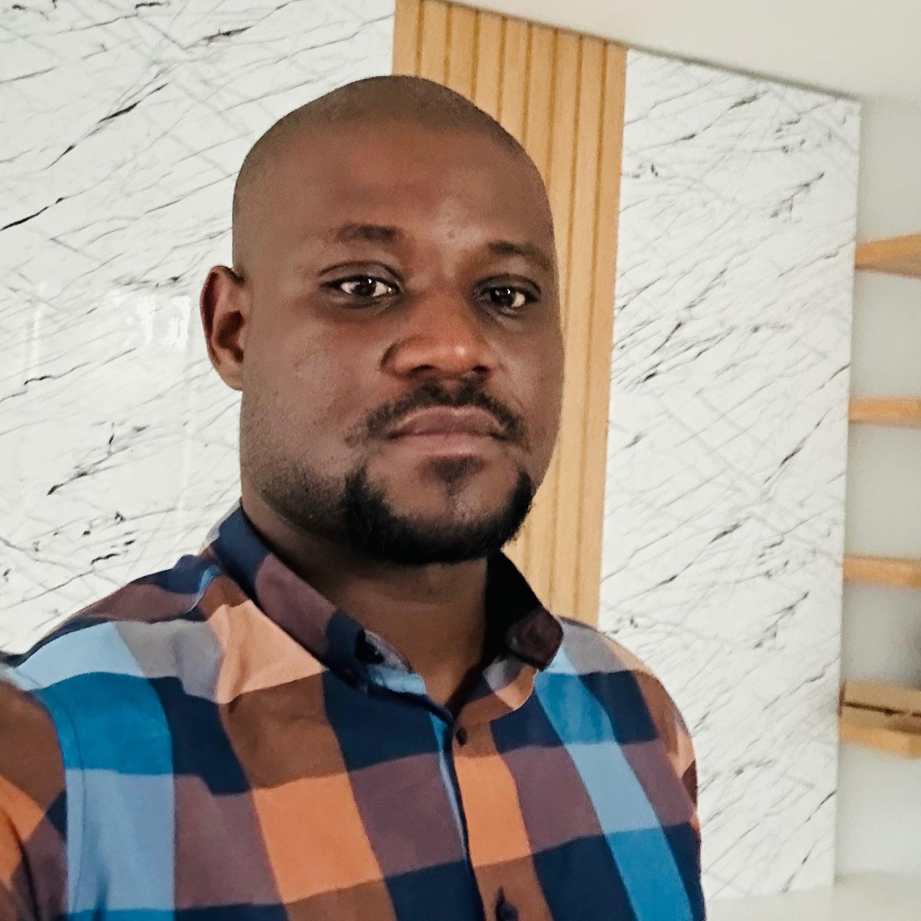 Vincent Mukola