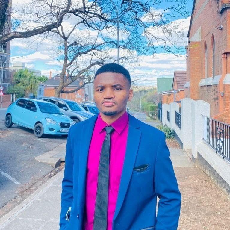 Themba Mkhwanazi