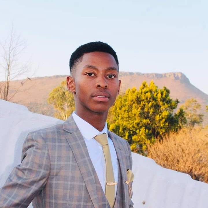 Dumiso Velebayi