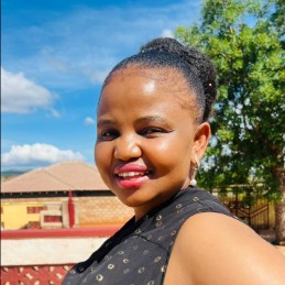MOGANWE KATE MOALUSI