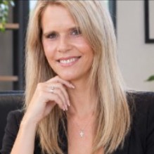 BIANCA VAN TONDER